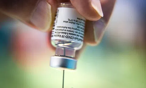Vắc xin Covid có khả năng làm giảm nguy cơ mắc bệnh suy tim và cục máu đông do vi rút