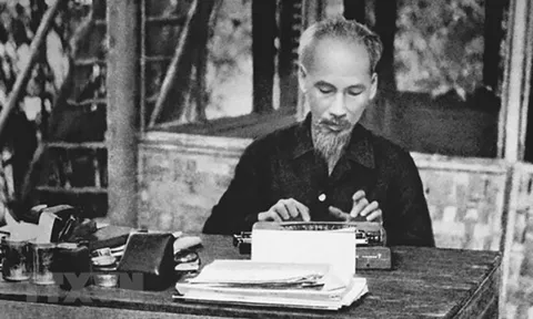 Chủ tịch Hồ Chí Minh - Người đặt nền móng cho nền báo chí cách mạng Việt Nam