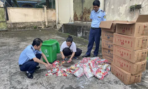Quảng Ninh: Phát hiện, thu giữ gần 01 tấn trứng gà non nhập lậu tại kho hàng ở TP.Móng Cái