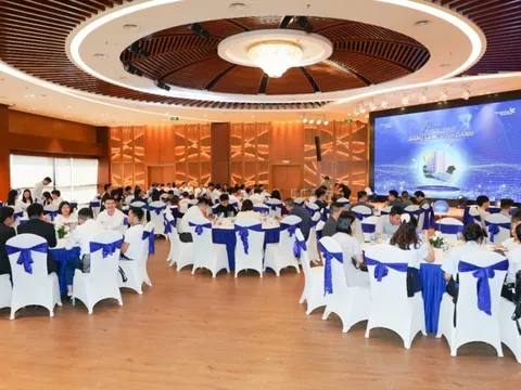 Khách hàng Eurowindow River Park trúng thưởng ô tô gần nửa tỷ đồng