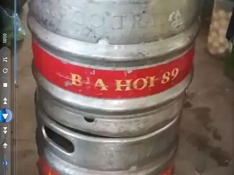 Bia giả tràn về vùng quê, người dân đang phải uống bia cỏ giá đắt