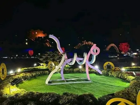 Đà Nẵng khẩn trương xử lý mèo linh vật bị tố đạo nhái