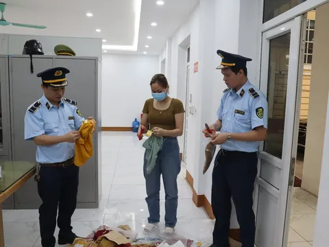 Phú Thọ: Xử phạt 16 triệu đồng một hộ kinh doanh có hành vi bán hàng hóa giả mạo nhãn hiệu 'YODY'