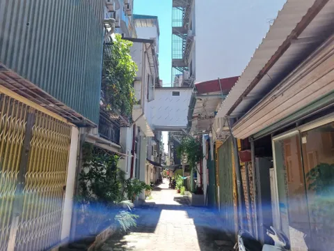 Hai Bà Trưng - Hà Nội: Công trình 'tháp đôi' ngang nhiên sai phạm, trách nhiệm thuộc về ai?