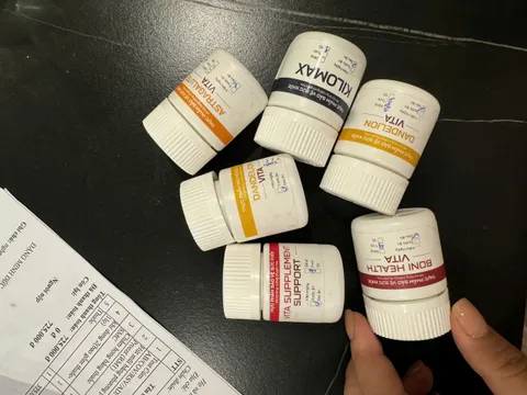 Dongbang Korea và 'liệu trình' 110 triệu: Nỗi lo an toàn bị bỏ ngỏ với những sản phẩm không rõ nguồn gốc